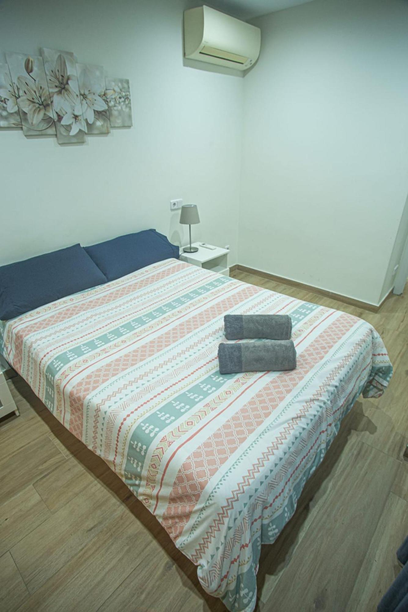 Centro Historico Parking Vt-13960 Apartment Alcala de Henares Bagian luar foto